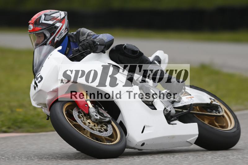 /Archiv-2024/13 22.04.2024 Plüss Moto Sport ADR/Freies Fahren/45